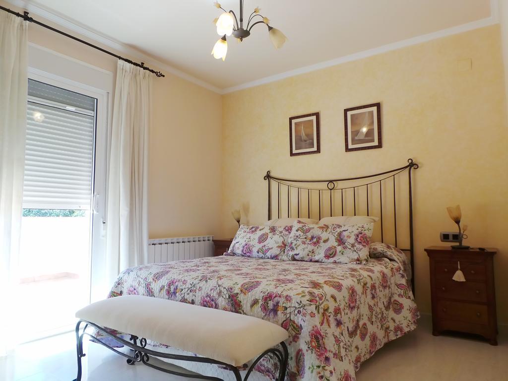 Casa Neus Bara II Villa Roda de Bará Buitenkant foto